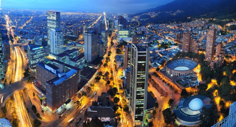 Centro de la ciudad - El centro de Bogotá-Bogotá de noche